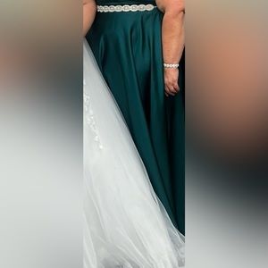 Formal dress, wedding or prom